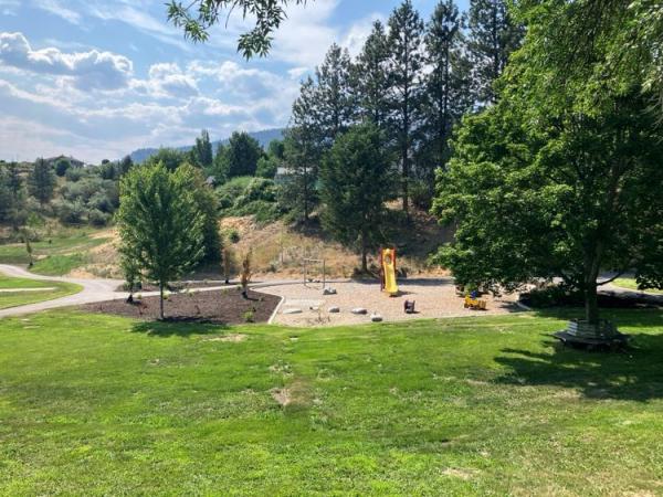 Mariposa Park playground