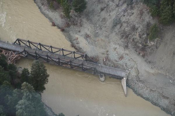 2KVR Bridge Tulameen RiverAreaH